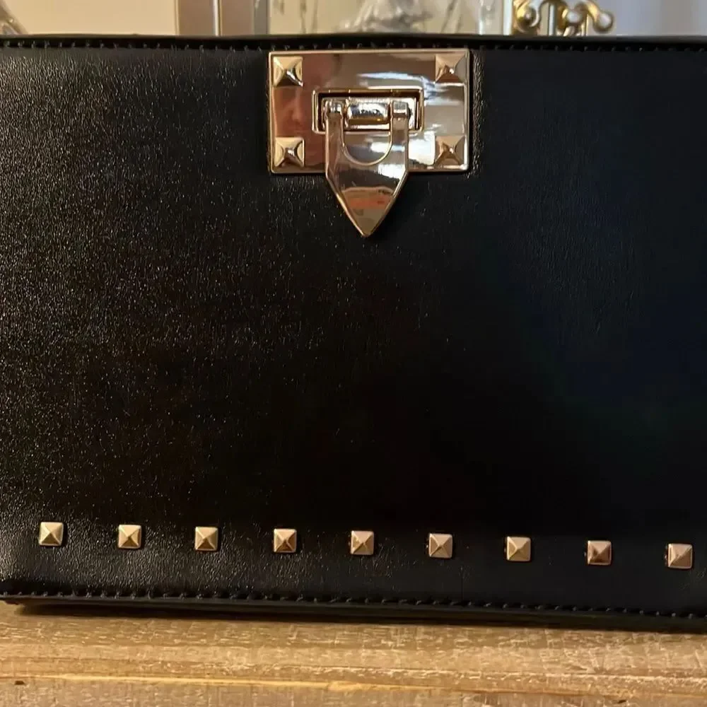 HANNAH GRACE BLACK CROSSBODY